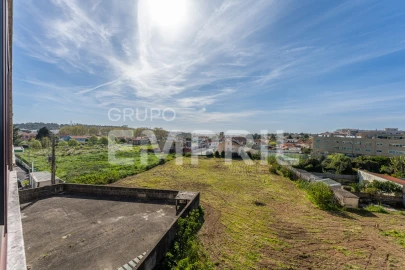 Apartamento T2 para Venda em Gulpilhares e Valadares