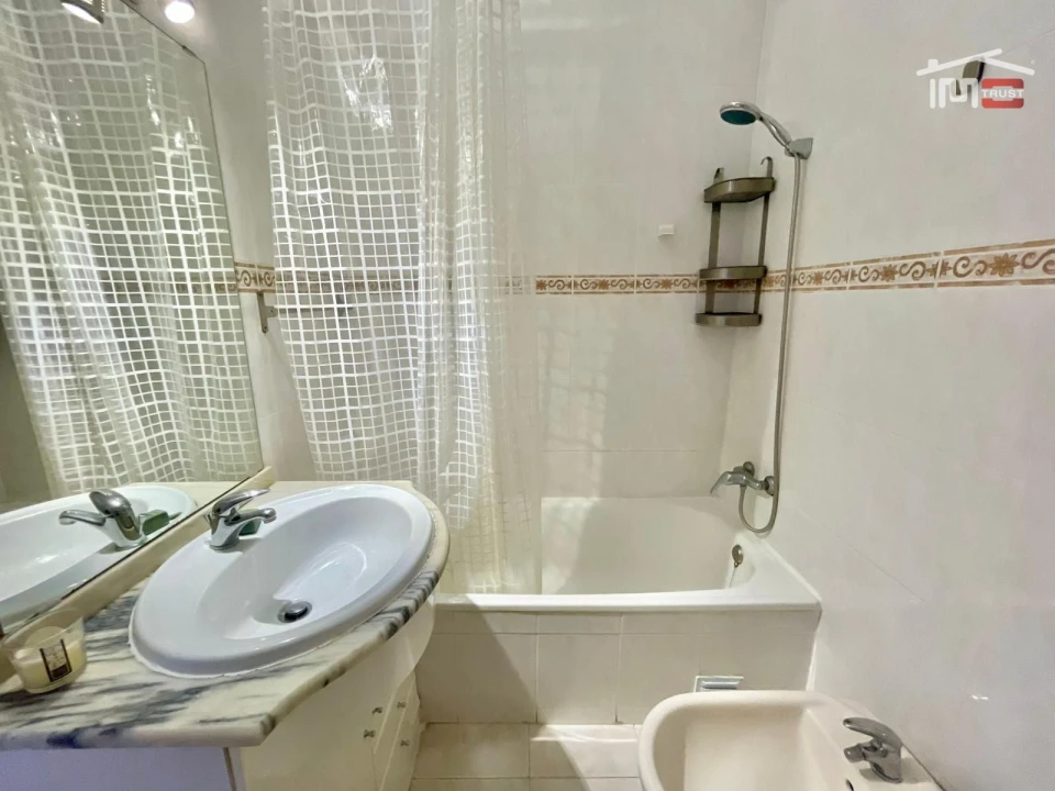 Apartamento T1 para Venda em Barreiro e Lavradio Foto 23