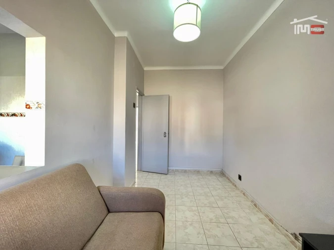 Apartamento T1 para Venda em Barreiro e Lavradio Foto 13