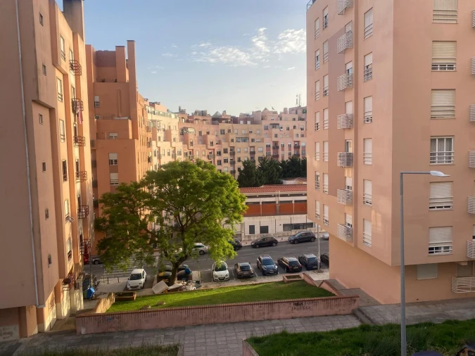 Apartamento T2 para Venda em Rio de Mouro Foto 15