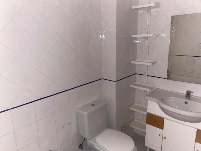 Apartamento T2 para Venda em Rio de Mouro Foto 16