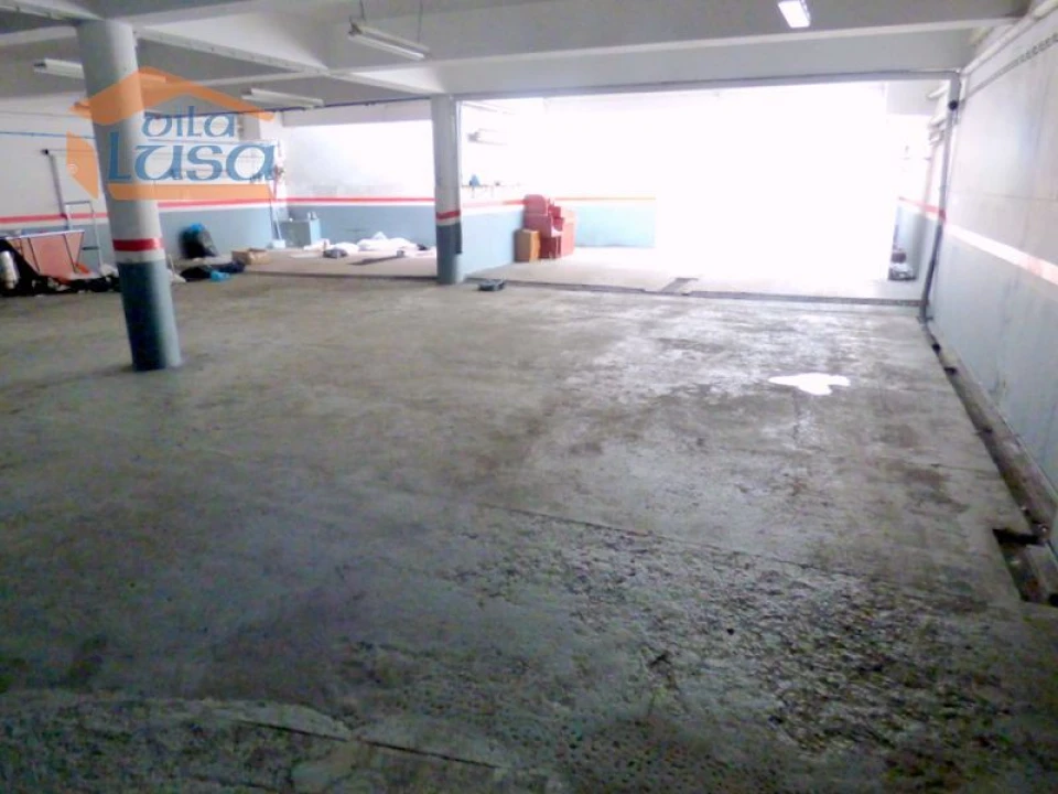 Negócio para Arrendamento em Cedofeita, Santo Ildefonso, Sé, Miragaia, São Nicolau e Vitória Foto 9