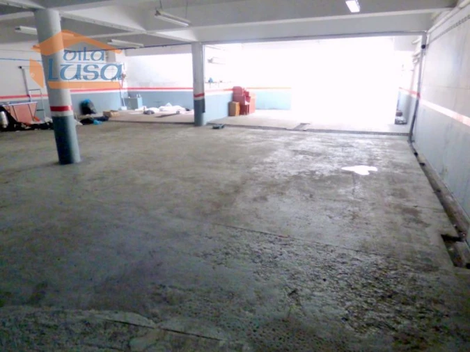 Negócio para Arrendamento em Cedofeita, Santo Ildefonso, Sé, Miragaia, São Nicolau e Vitória Foto 9