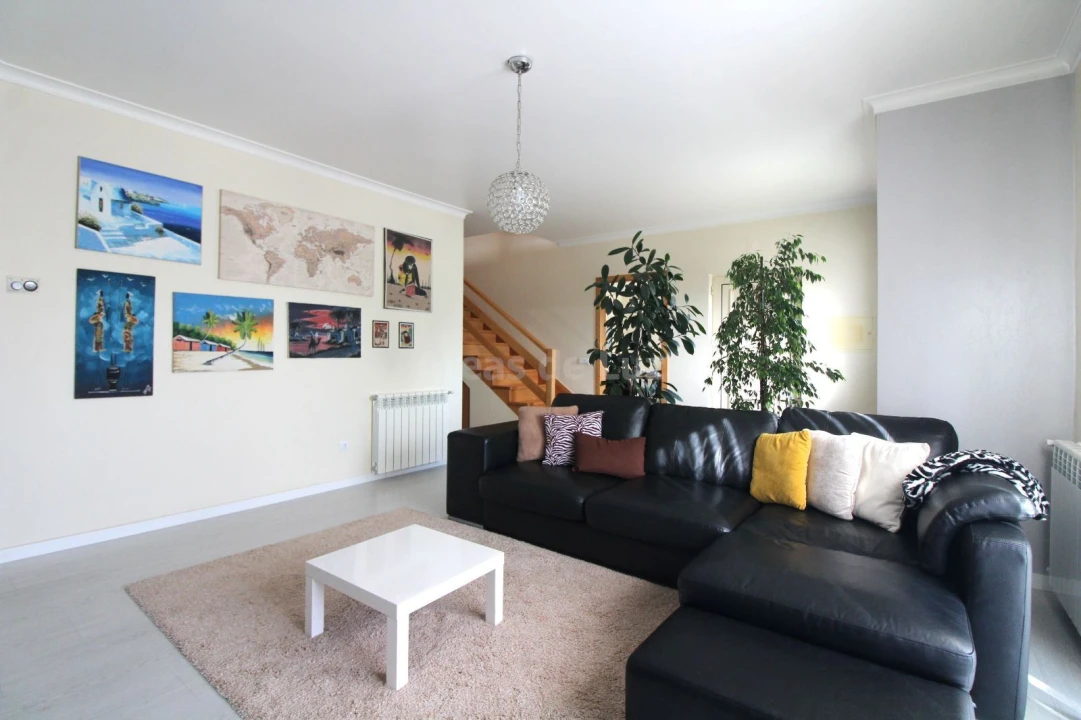 Moradia T3 para Venda em Souto da Carpalhosa e Ortigosa Foto 3