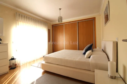 Moradia T3 para Venda em Souto da Carpalhosa e Ortigosa