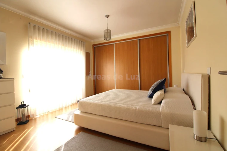 Moradia T3 para Venda em Souto da Carpalhosa e Ortigosa Foto 12