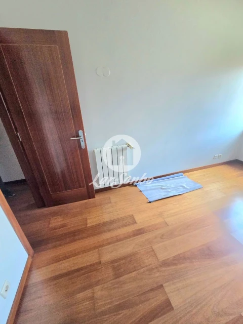 Apartamento T2 para Venda em Cidade da Maia