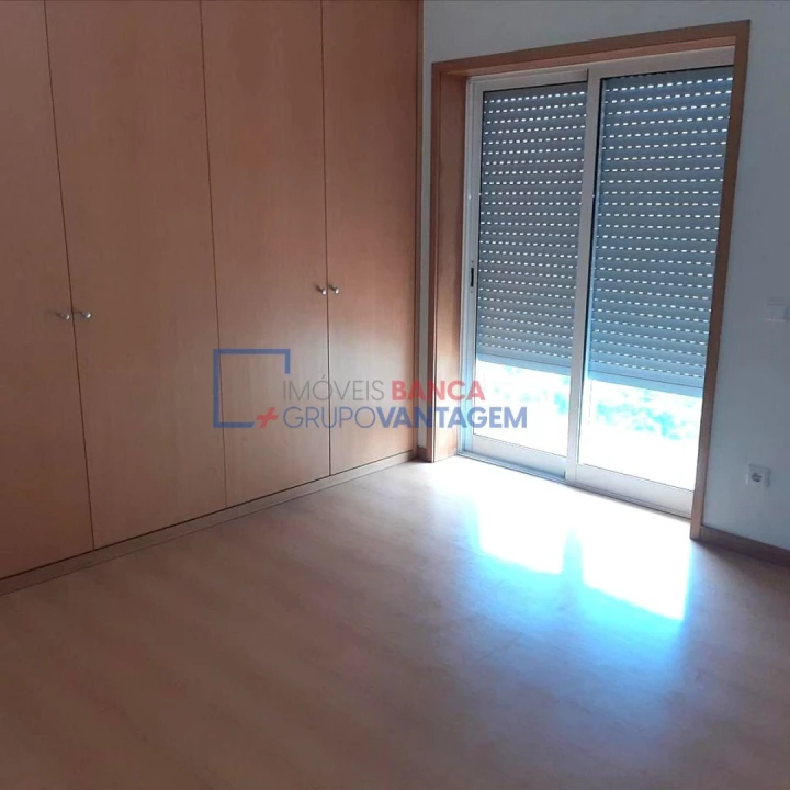Apartamento T2 para Venda em Ermesinde Foto 11