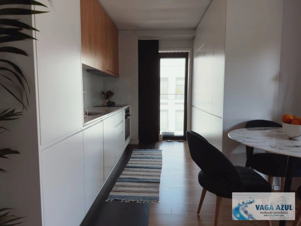 Apartamento T1 para Venda em Ramalde Foto 10