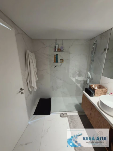 Apartamento T1 para Venda em Ramalde