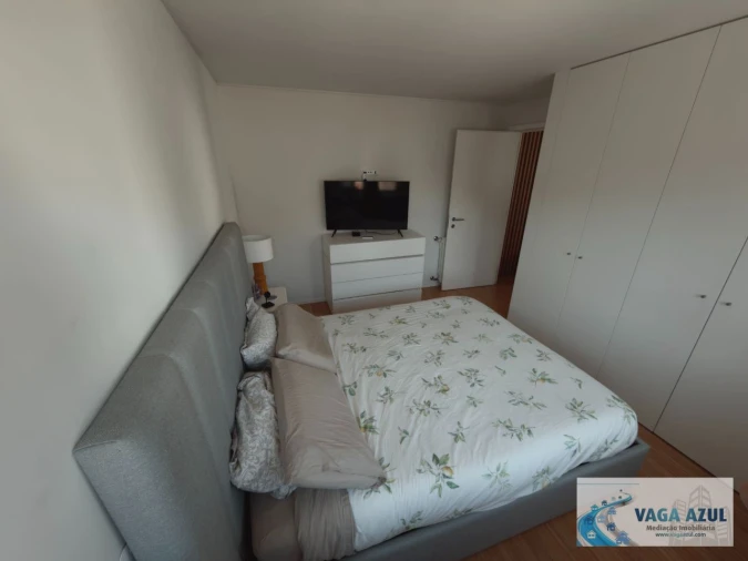 Apartamento T1 para Venda em Ramalde Foto 15
