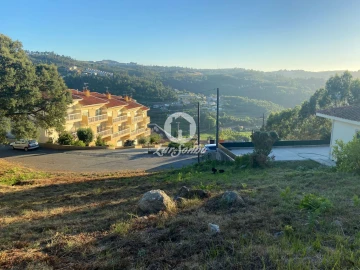 Terreno para Venda em Lustosa e Barrosas (Santo Estêvão)