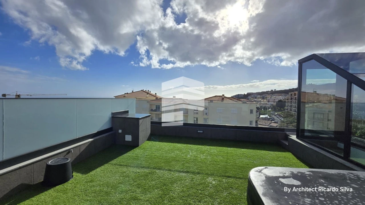 Apartamento T3 para Venda em Caniço Foto 25