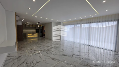 Apartamento T3 para Venda em Caniço