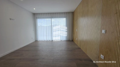 Apartamento T3 para Venda em Caniço