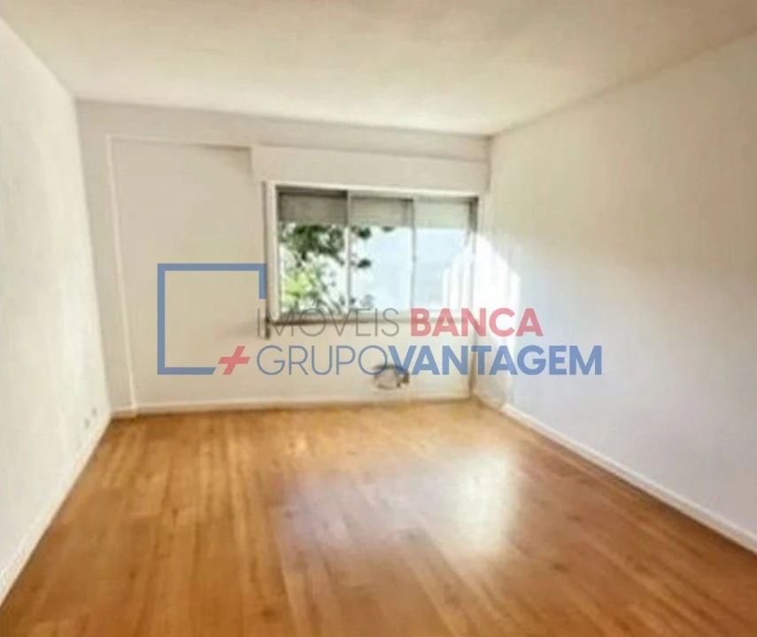 Apartamento T2 para Venda em Rio de Mouro Foto 14