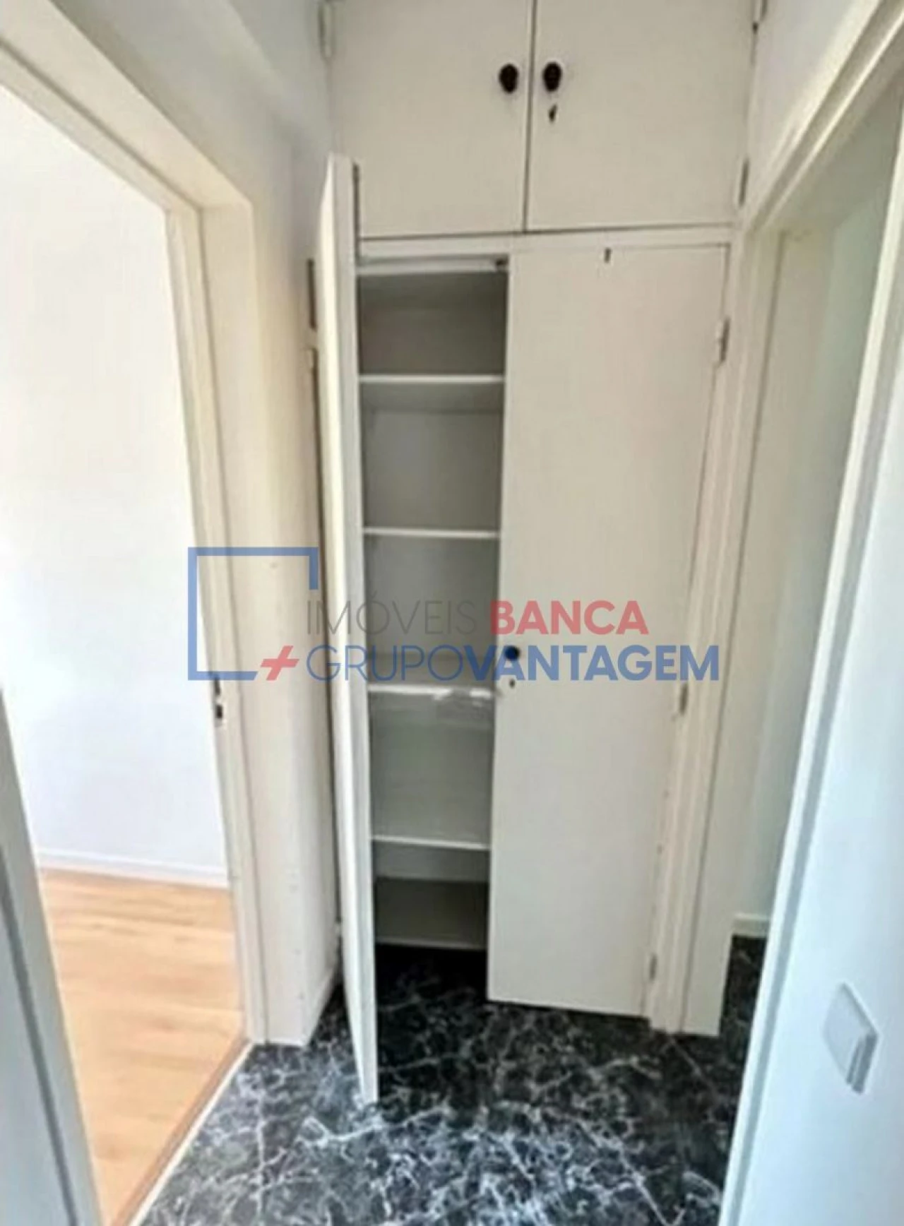 Apartamento T2 para Venda em Rio de Mouro Foto 15