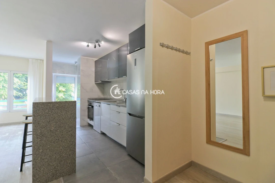 Apartamento T3 para Arrendamento em Cidade da Maia Foto 17