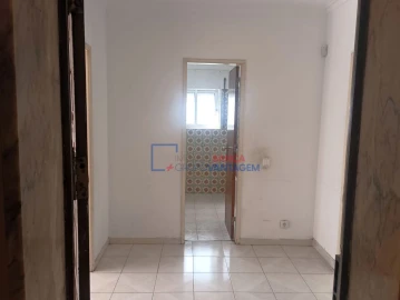 Apartamento T2 para Venda em Agualva e Mira-Sintra