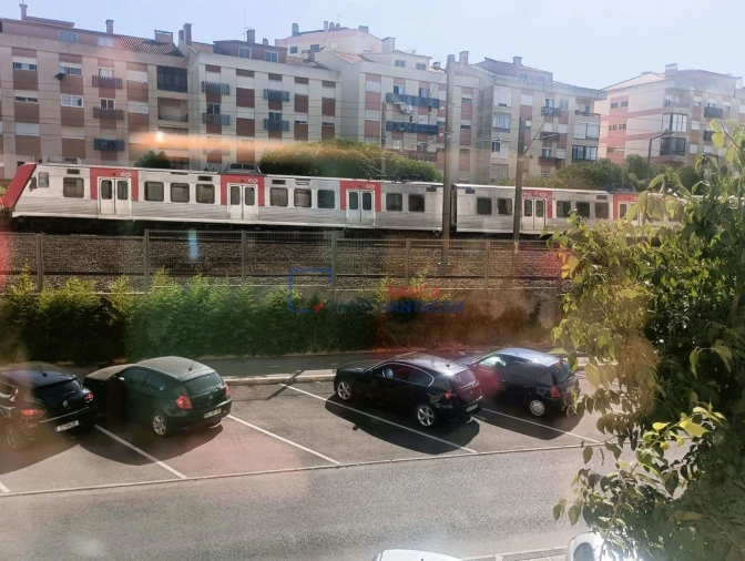Apartamento T2 para Venda em Agualva e Mira-Sintra Foto 28
