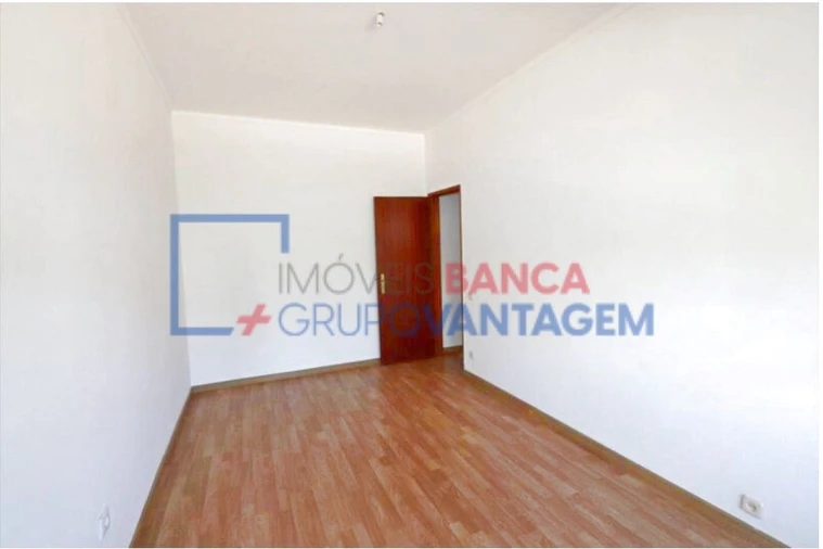 Apartamento T3 para Venda em Baixa da Banheira e Vale da Amoreira Foto 9