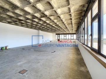 Escritório para Arrendamento em Alfragide