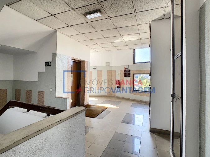 Escritório para Arrendamento em Alfragide Foto 4