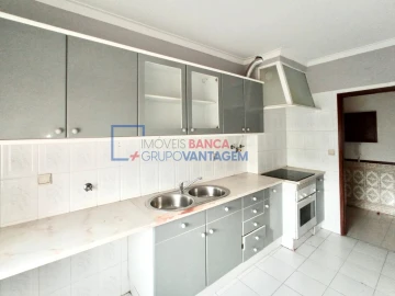 Apartamento T2 para Venda em Cacém e São Marcos