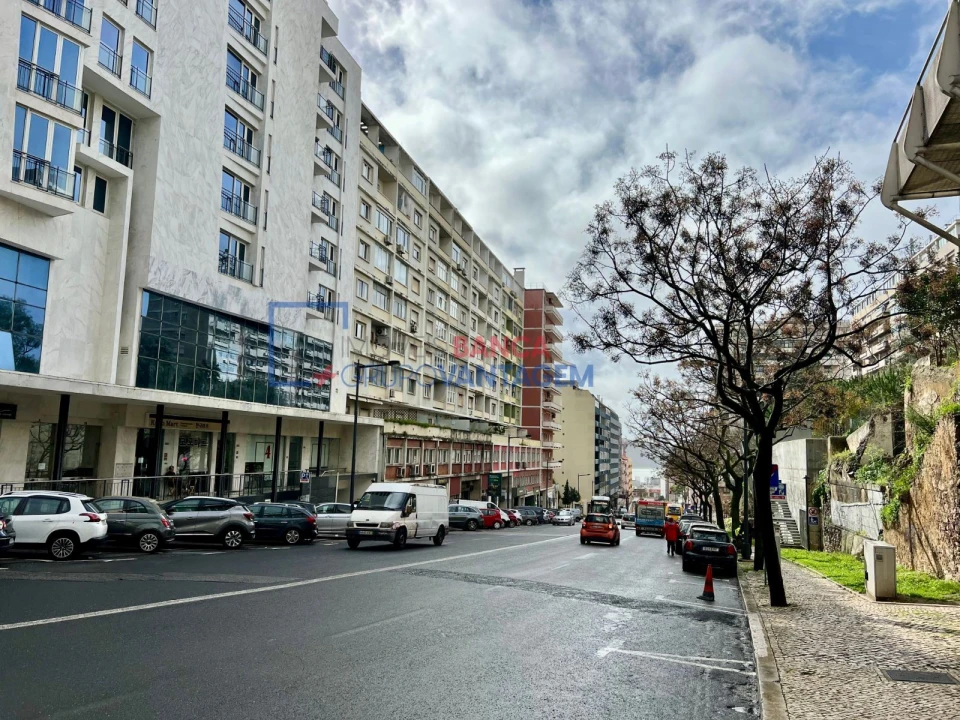 Escritório para Arrendamento em Estrela Foto 18