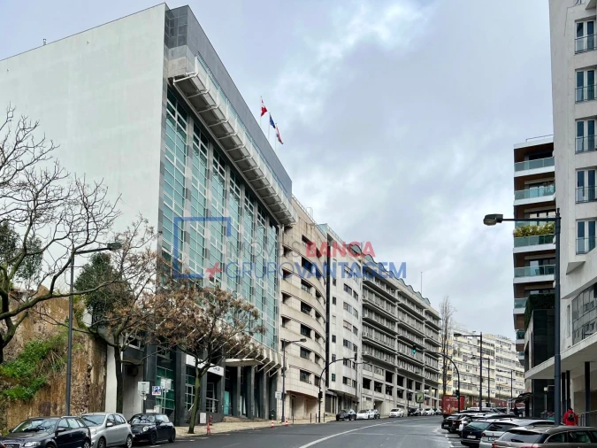 Escritório para Arrendamento em Estrela Foto 2