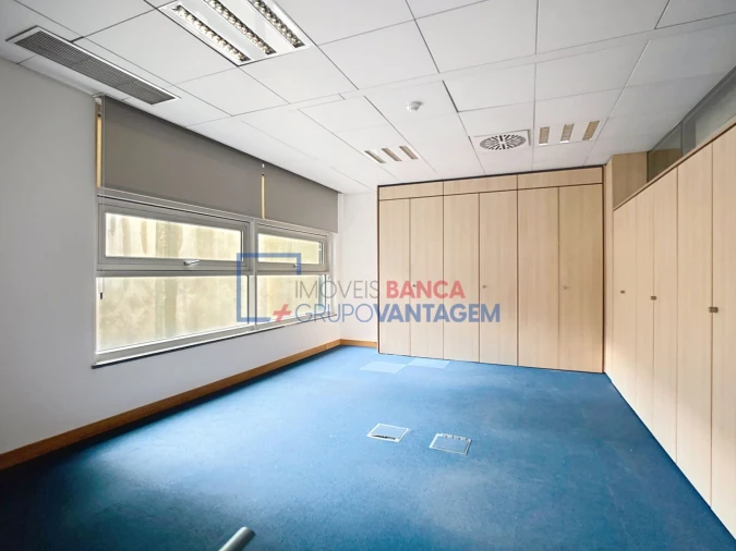 Escritório para Arrendamento em Estrela Foto 10