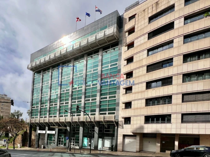 Escritório para Arrendamento em Estrela Foto 6