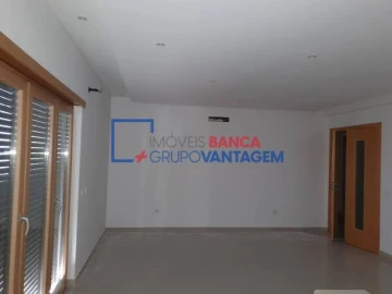 Apartamento T4 para Venda em Pinhal Novo