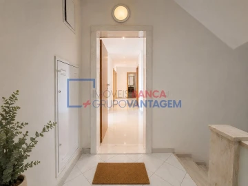 Apartamento T4 para Venda em Pinhal Novo