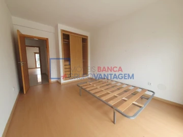 Apartamento T4 para Venda em Pinhal Novo