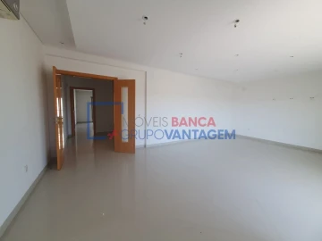 Apartamento T4 para Venda em Pinhal Novo