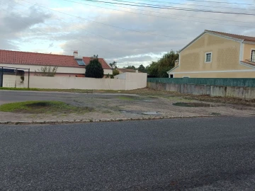 Terreno para Venda em Alenquer (Santo Estêvão e Triana)
