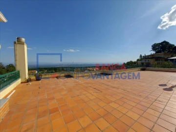 Moradia T3 para Venda em Santiago de Besteiros