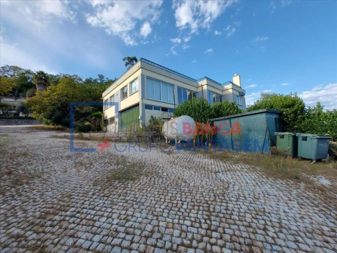 Moradia T3 para Venda em Santiago de Besteiros Foto 3