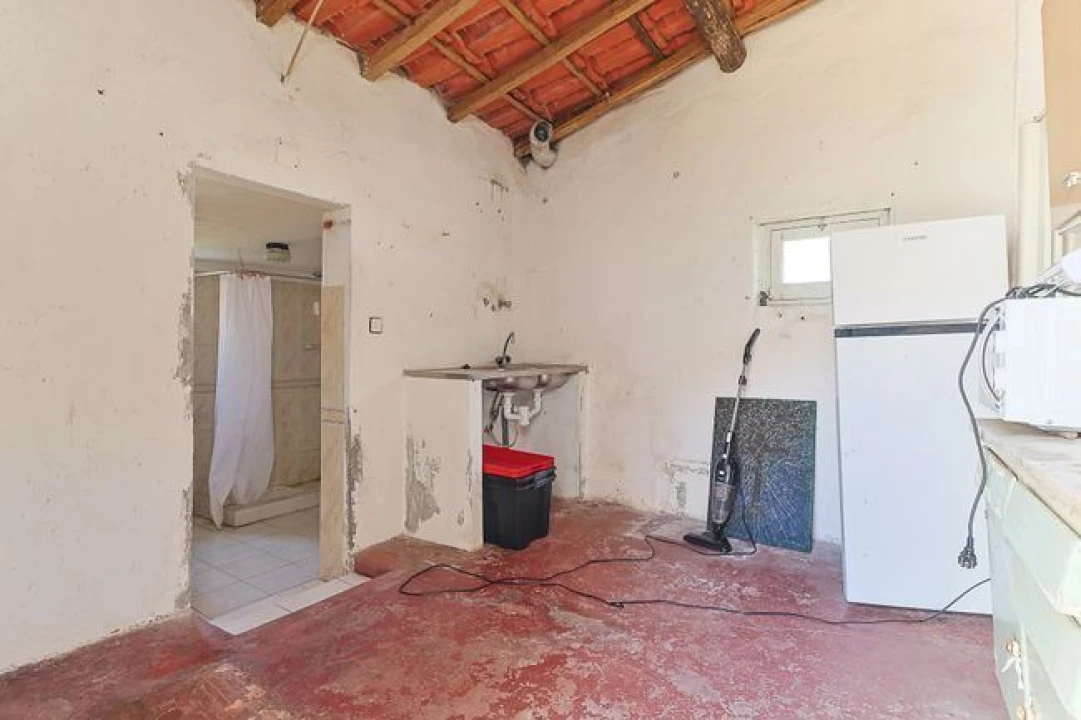 Moradia T2 para Venda em Pousaflores Foto 10