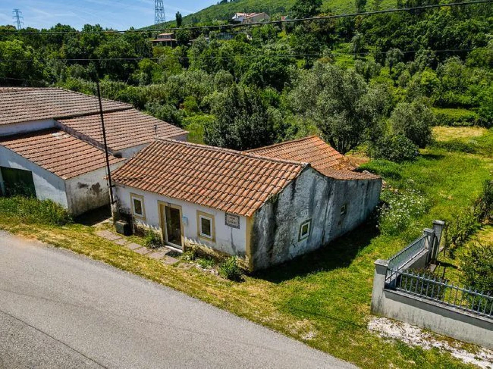 Moradia T2 para Venda em Pousaflores Foto 17