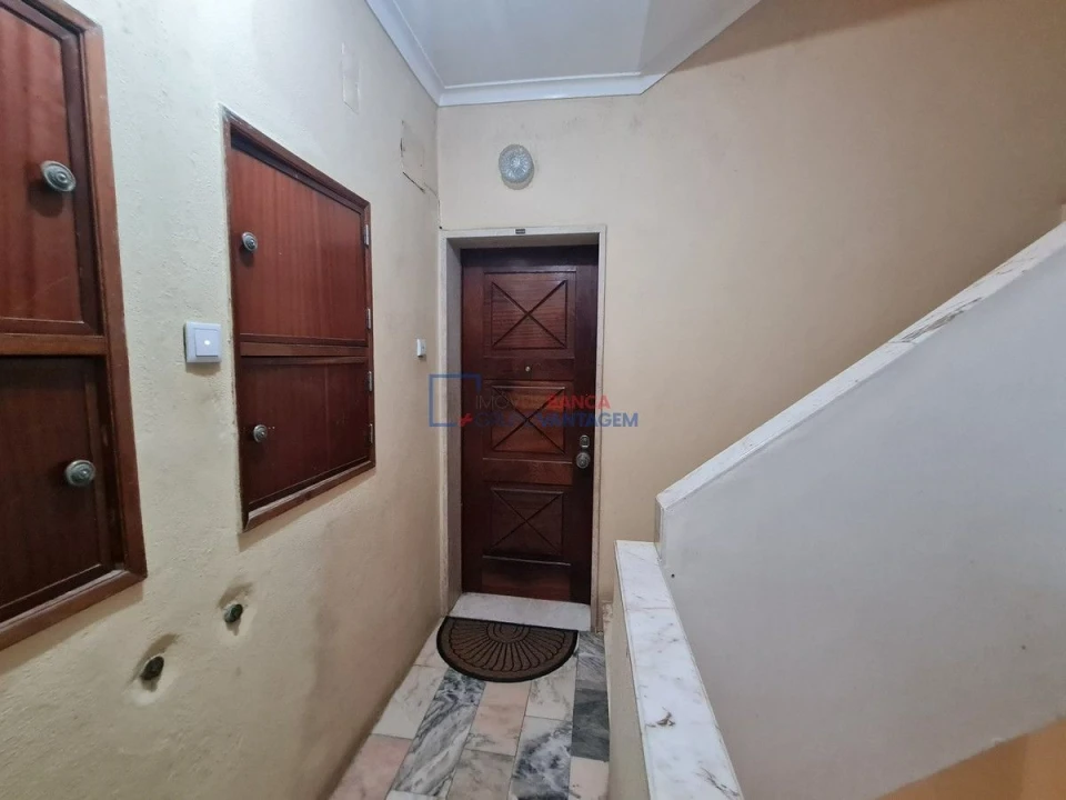 Apartamento T3 para Venda em Rio de Mouro Foto 7