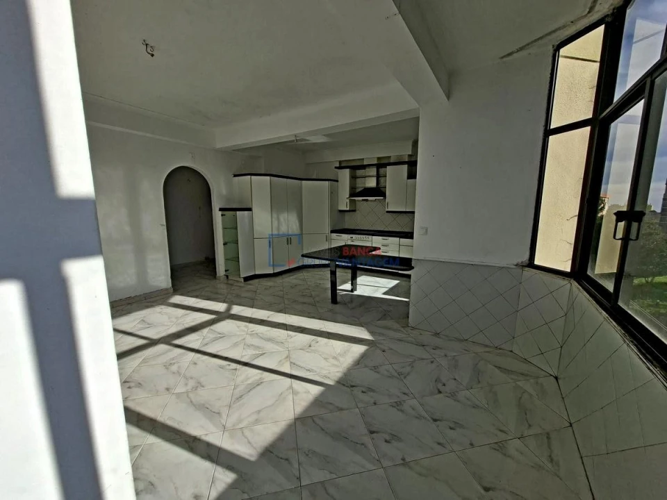 Apartamento T3 para Venda em Rio de Mouro Foto 27