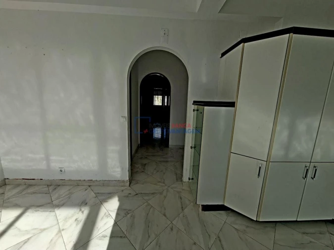 Apartamento T3 para Venda em Rio de Mouro Foto 2