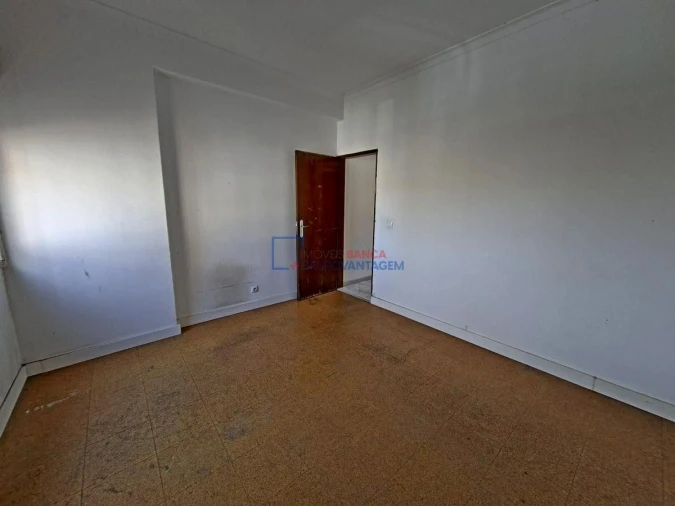 Apartamento T3 para Venda em Rio de Mouro Foto 12
