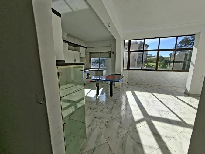 Apartamento T3 para Venda em Rio de Mouro Foto 16