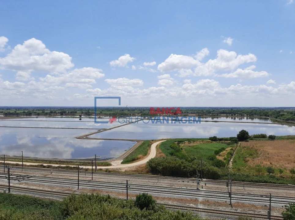 Apartamento T4 para Venda em Azambuja Foto 5