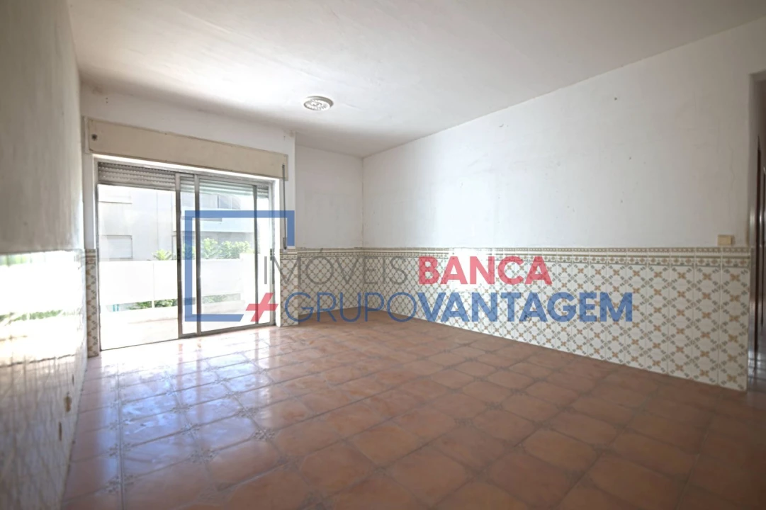 Apartamento T3 para Venda em Moita Foto 1