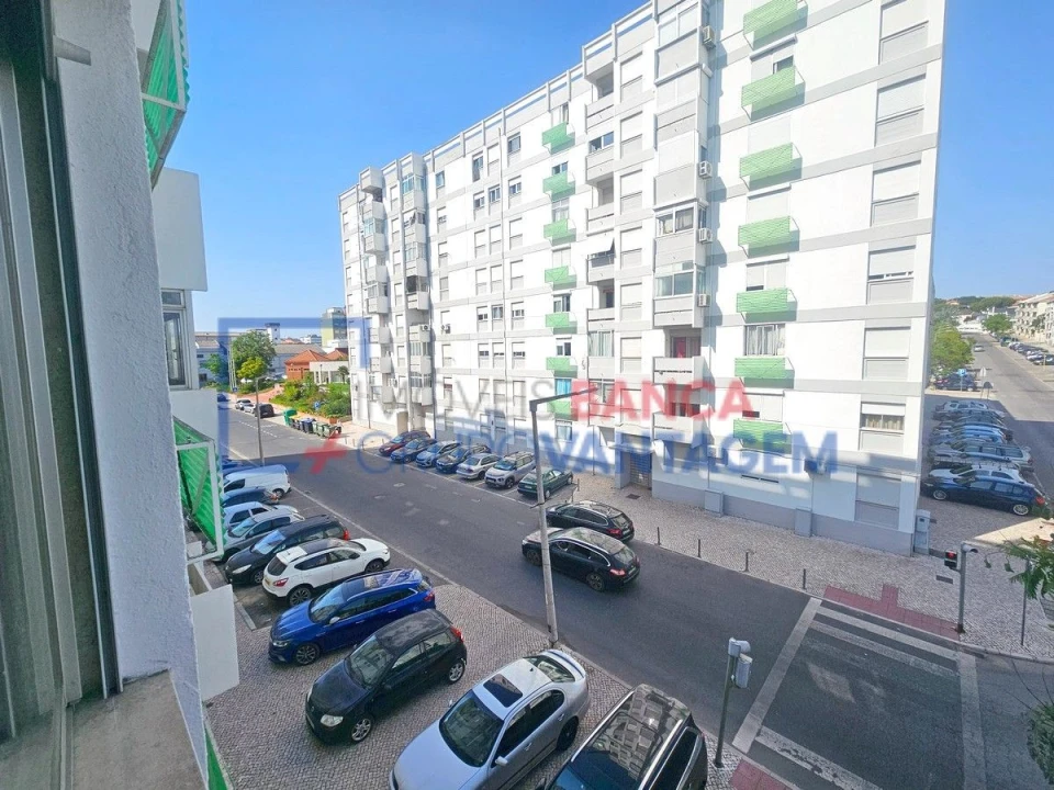 Apartamento T3 para Venda em Moita Foto 27