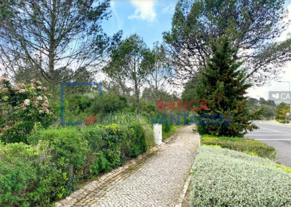 Terreno Misto para Venda em Queluz e Belas Foto 2